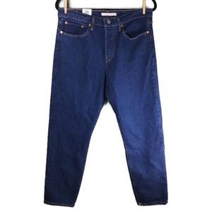NWT Levi’s Wedgie High Rise Tapered Leg Button Fly Jeans Size 31
